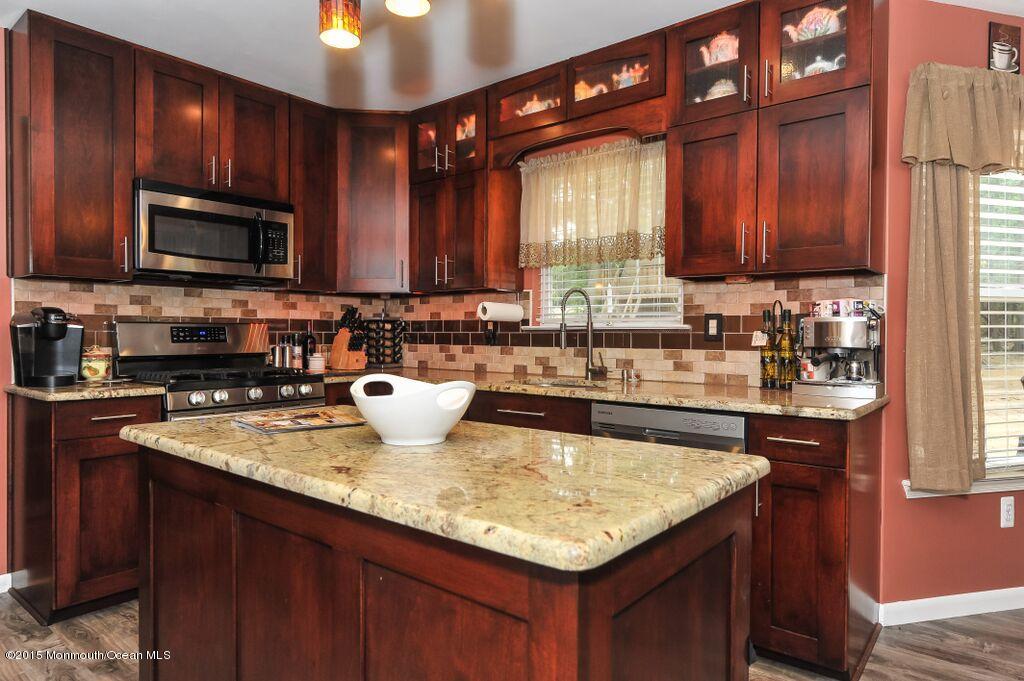 255 Jackson Pines Road Jackson, NJ 08527 - Photo 9 of 33 255-13