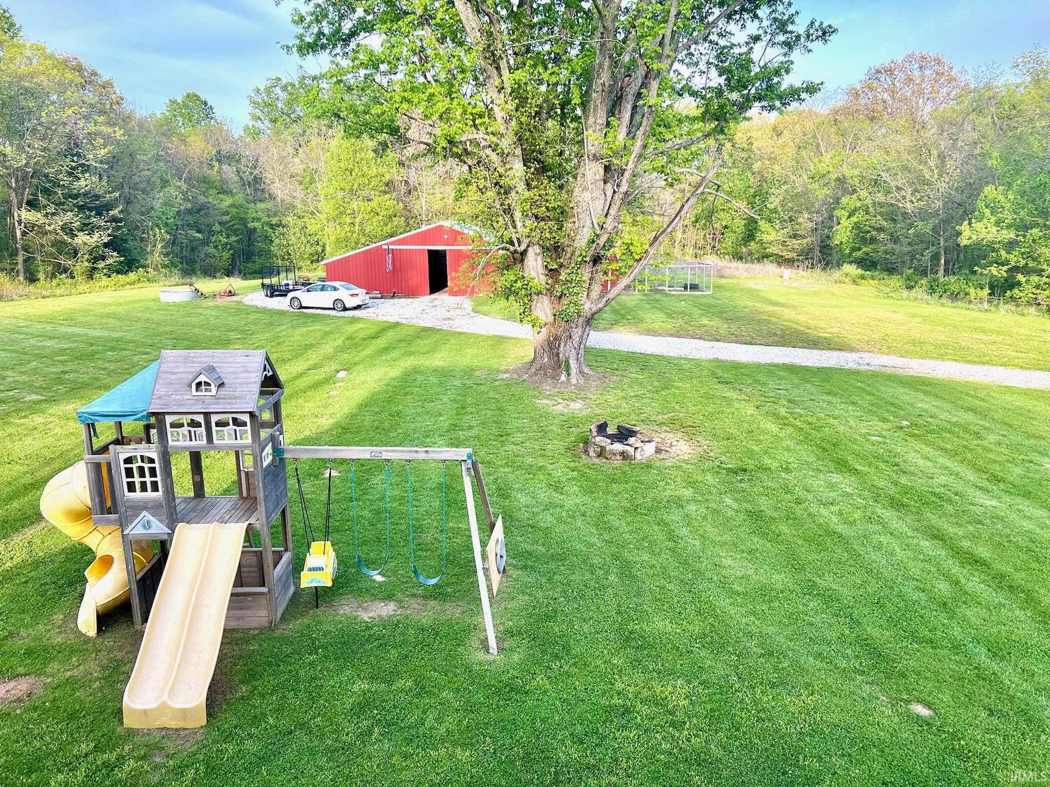 1236 Ridge Road Williams, IN 47470 - Photo 8 of 36