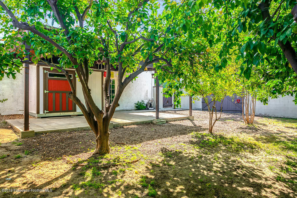 2030 West Kenneth Road Glendale, CA 91201 - Photo 27 of 29 2030 W Kenneth Rd-MLS-034