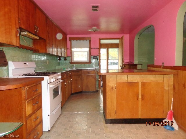 8507 West Ridge Road Elyria, OH 44035 - Photo 7 of 12 Gallery Image 7