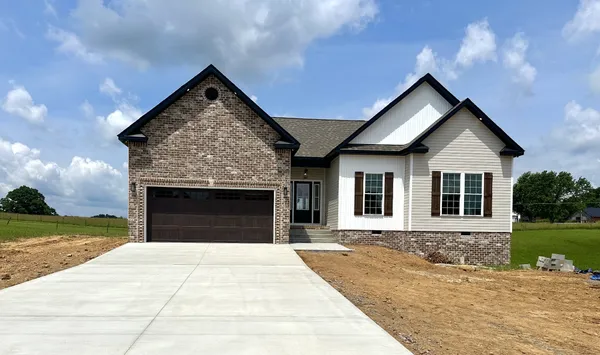 $299,900 | 77 Bakersfield Drive, Cadiz, KY 42211