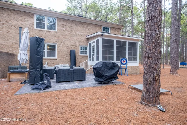 $325,000 | 101 Laforet Court, Aberdeen, NC 28315