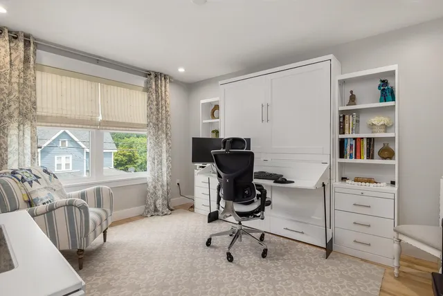 $4,995 | 1230 Islington Street, Portsmouth, NH 03801