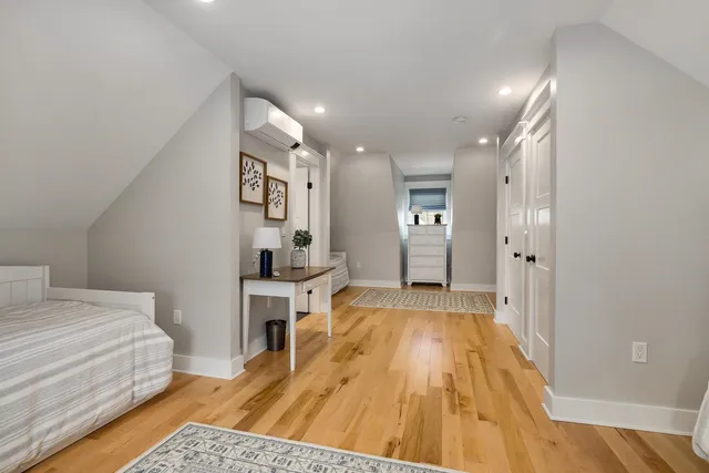 $4,995 | 1230 Islington Street, Portsmouth, NH 03801