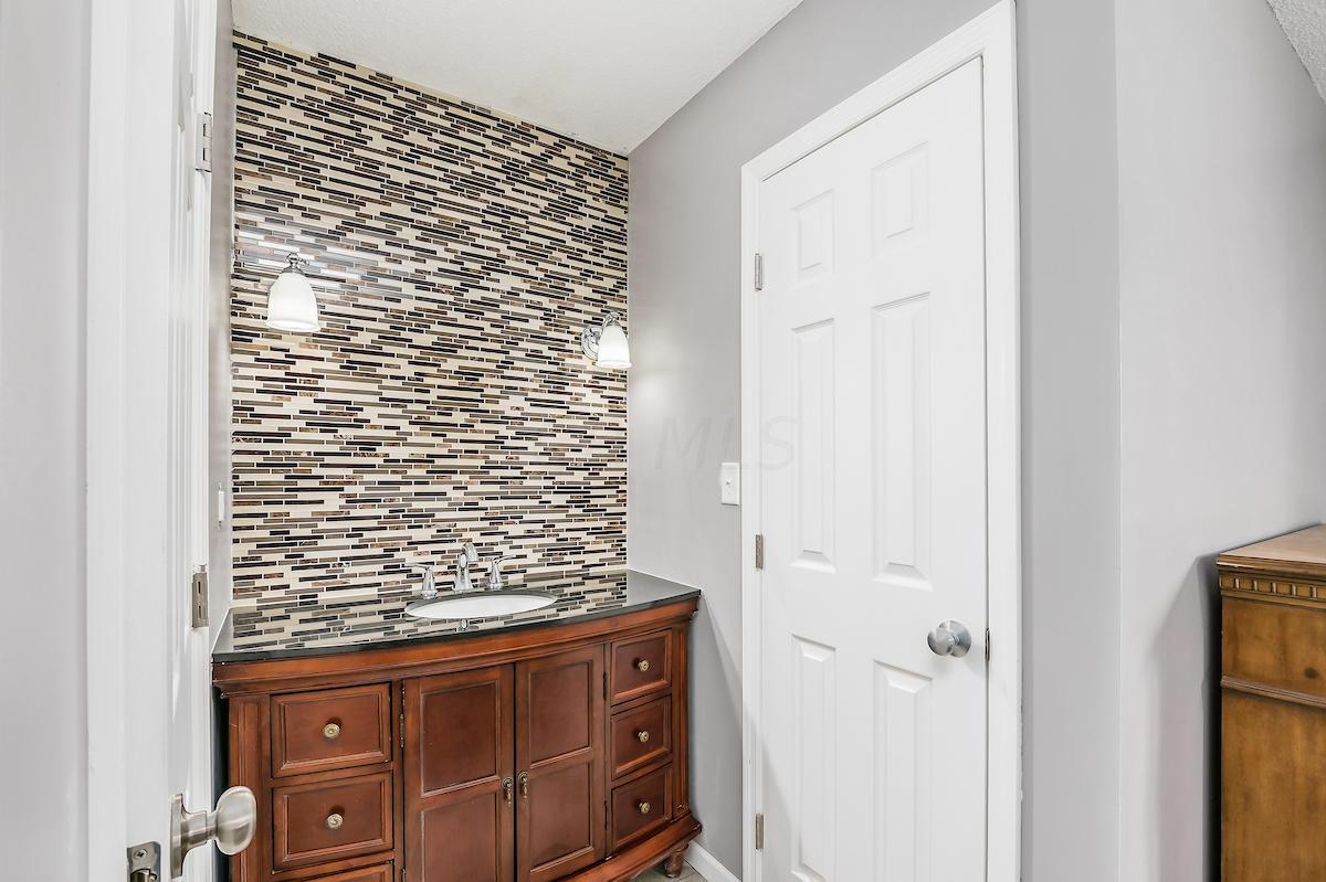 531 Durbin Road, Unit A Columbus, OH 43213 - Photo 24 of 40