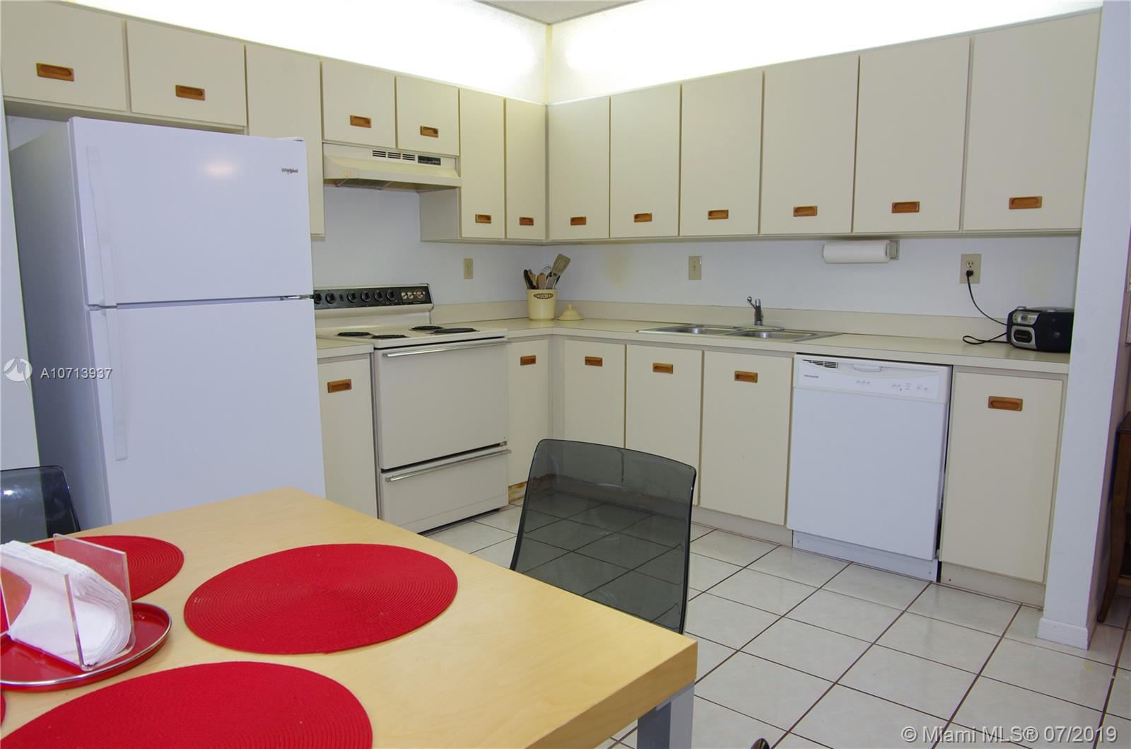 14227 Southwest 97th Terrace, Unit 14227 Miami, FL 33186 - Photo 11 of 34