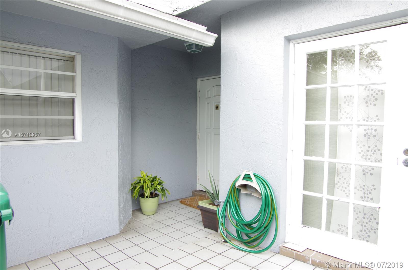 14227 Southwest 97th Terrace, Unit 14227 Miami, FL 33186 - Photo 3 of 34