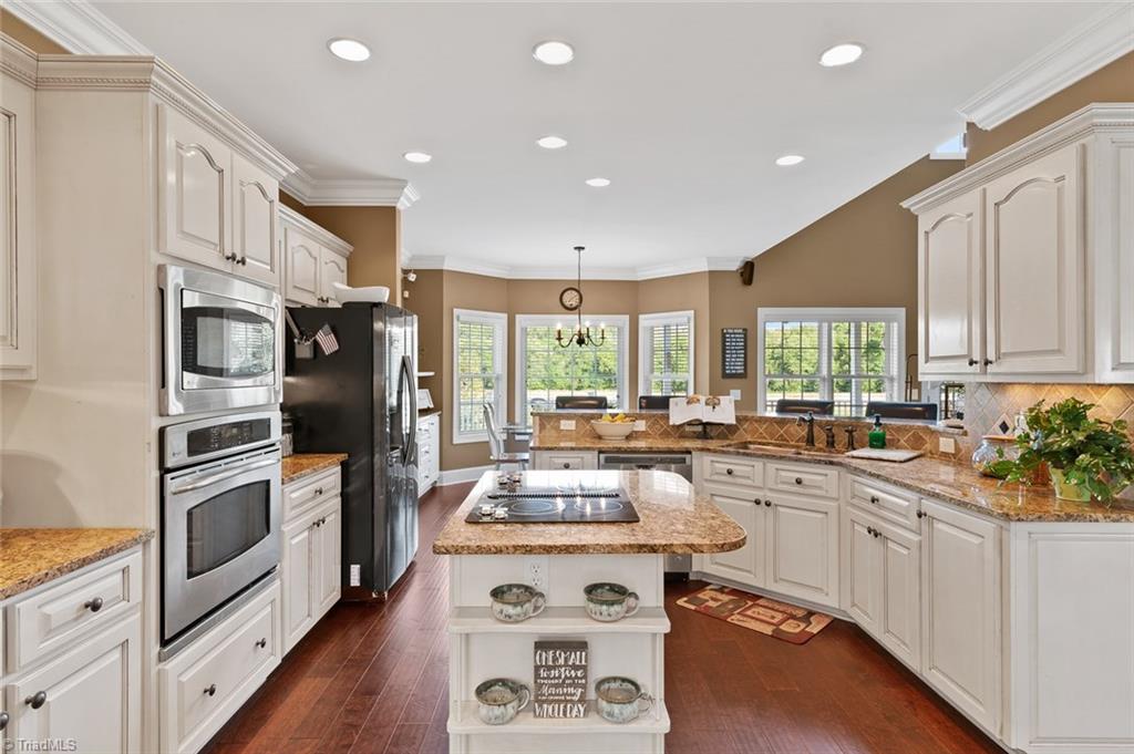 5802 Crutchfield Farm Road Oak Ridge, NC 27310 - Photo 12 of 30