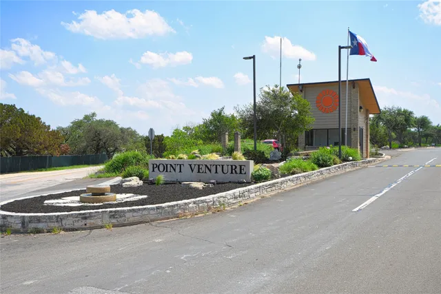 $2,300 | 565 Demarett Drive, Point Venture, TX 78645