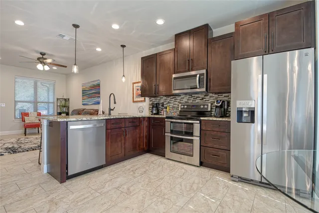 $2,300 | 565 Demarett Drive, Point Venture, TX 78645