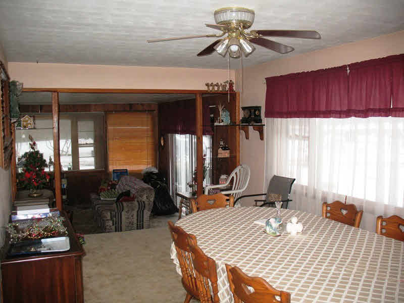 1439 Walnut Hill Road Centralia, IL 62801 - Photo 7 of 15