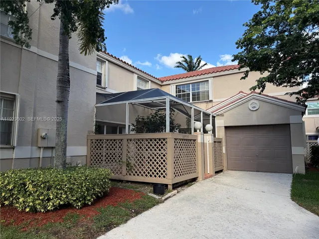 $3,150 | 10935 Neptune Drive, Cooper City, FL 33026