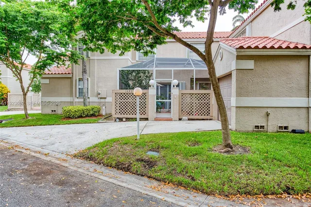 $3,150 | 10935 Neptune Drive, Cooper City, FL 33026