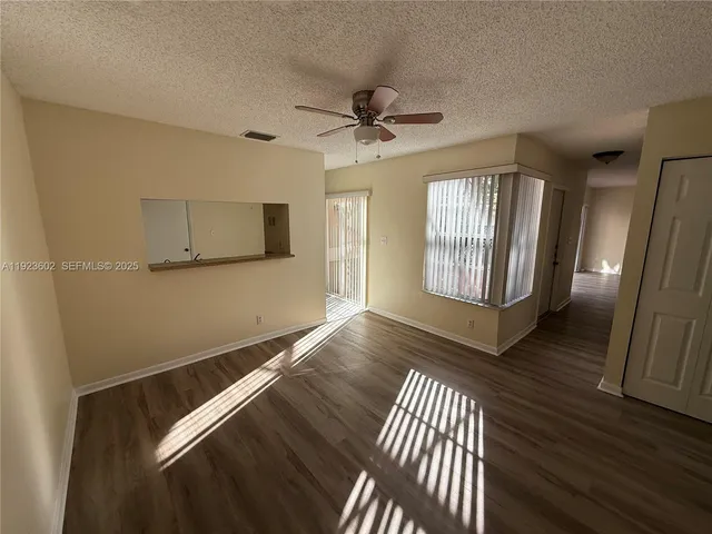 $3,150 | 10935 Neptune Drive, Cooper City, FL 33026