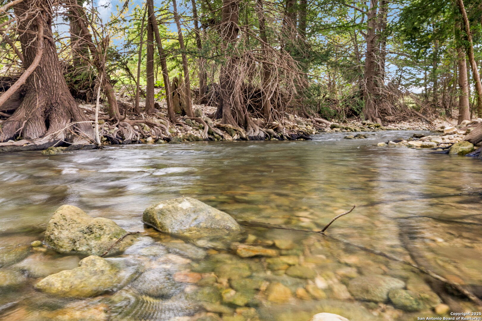 228 Rocky Creek Road Medina, TX 78055 - Photo 5 of 31