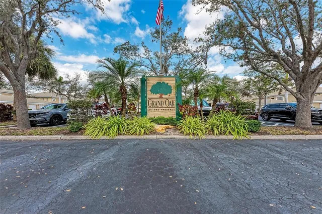 $310,000 | 6326 Grand Oak Circle, Unit 203, Bradenton, FL 34203