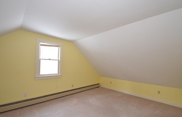 537 Fitchburg State Road Ashby, MA 01431 - Photo 7 of 17 an empty room with a window
