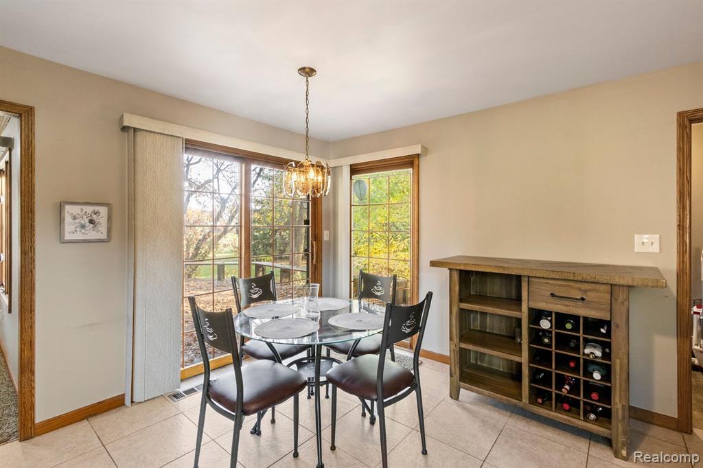 5345 Chicago Road Warren, MI 48092 - Photo 10 of 31