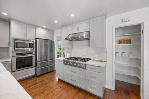 $2,388,000 | 927 Clearfield Drive, Millbrae, CA 94030