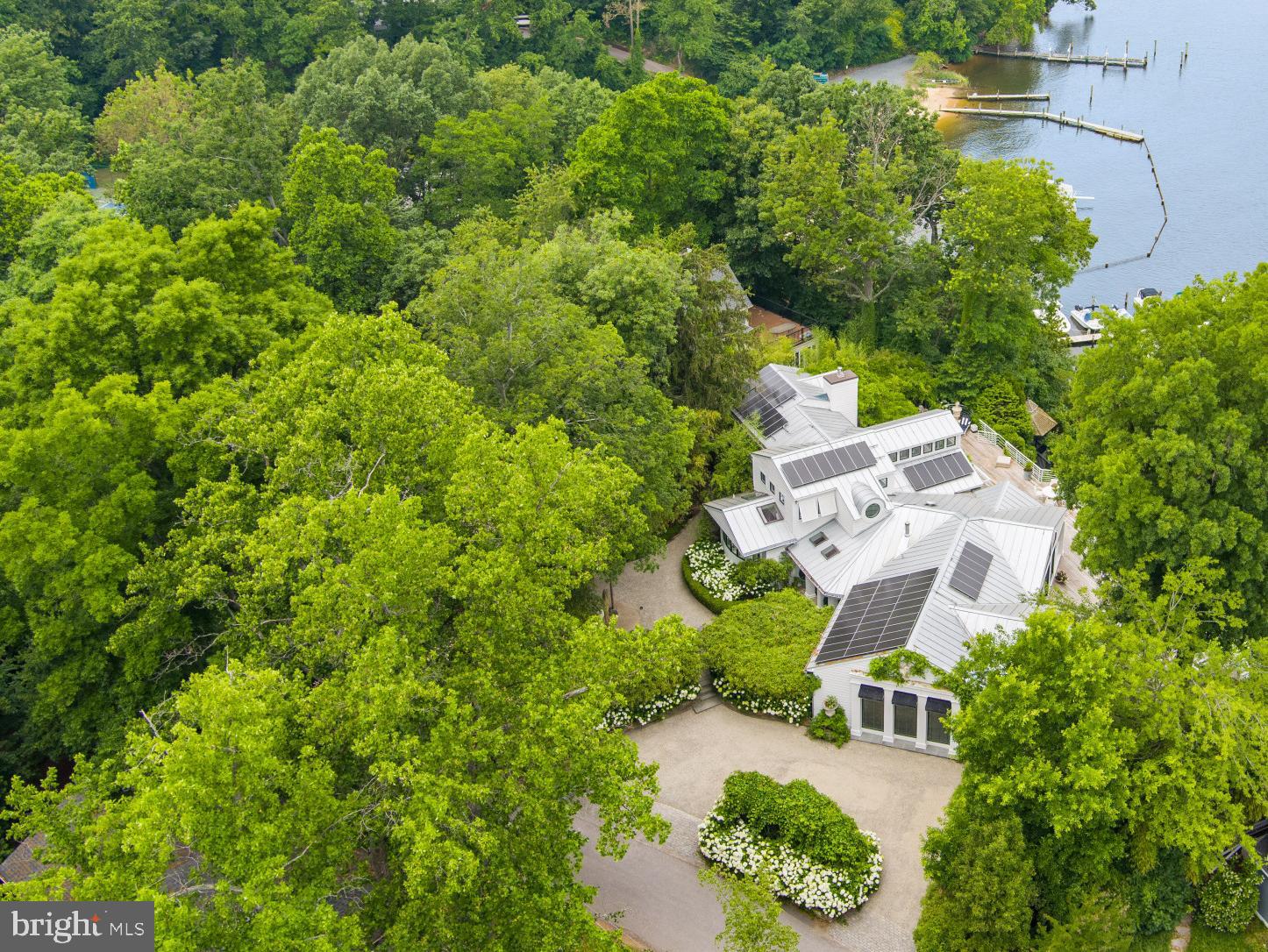 334 Severn Road Annapolis, MD 21401 - Photo 3 of 46 Elevated above the water for stunning views