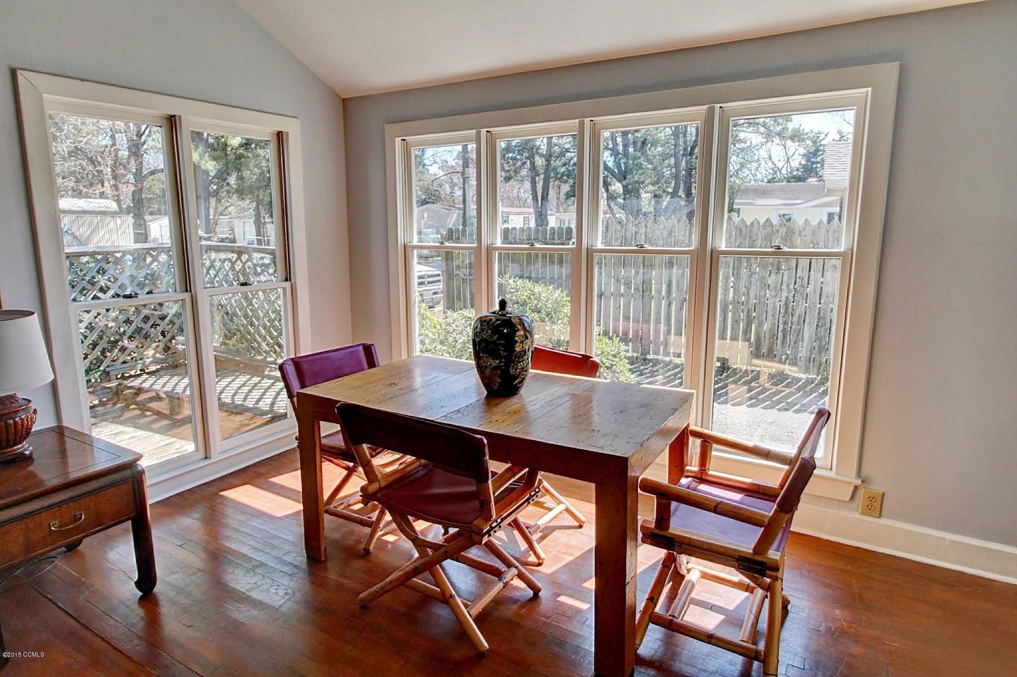 2211 Crab Point Loop Road Morehead City, NC 28557 - Photo 9 of 15 Dining Room