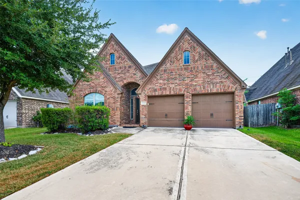 $3,800 | 13219 Sage Meadow Lane, Pearland, TX 77584