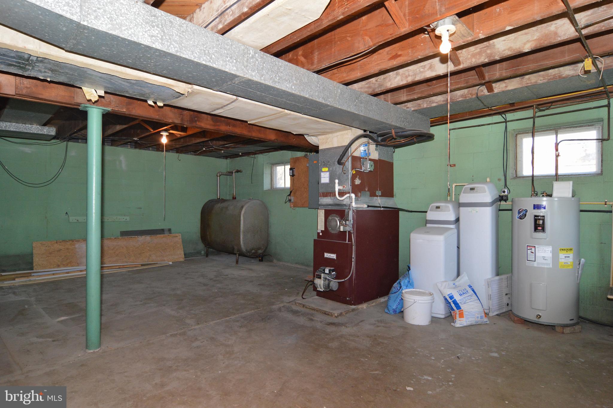 2219 Herb Road Temple, PA 19560 - Photo 27 of 38 Gallery Image 27