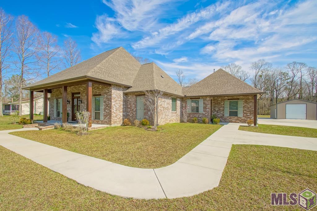 35458 Perkins Road Denham Springs, LA 70706 - Photo 3 of 45