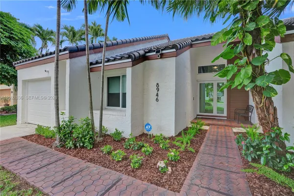 $679,000 | 8946 Southwest 150th Ct Circle East, Miami, FL 33196