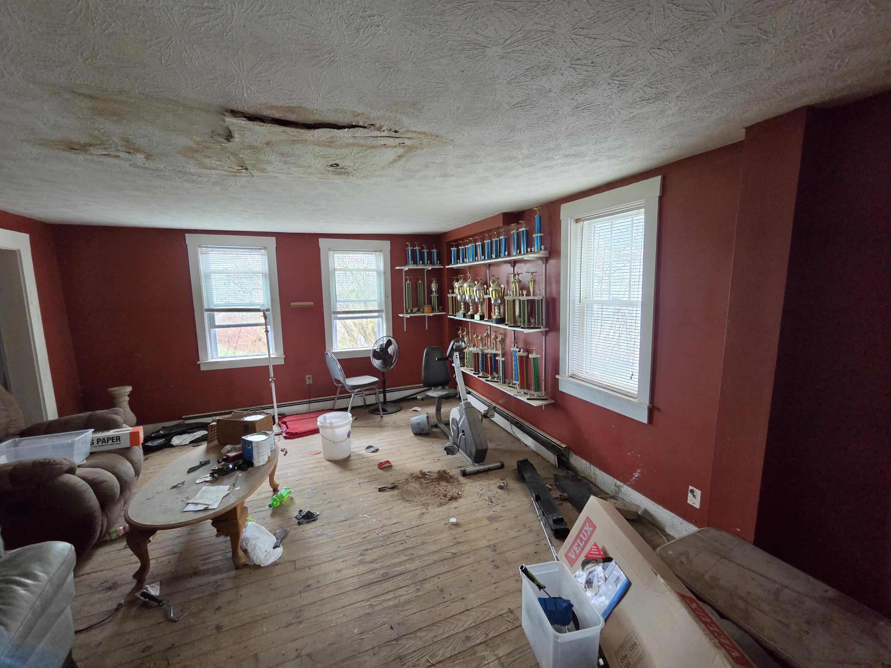 23 Gray Avenue Saco, ME 04072 - Photo 13 of 37 20260430_104415