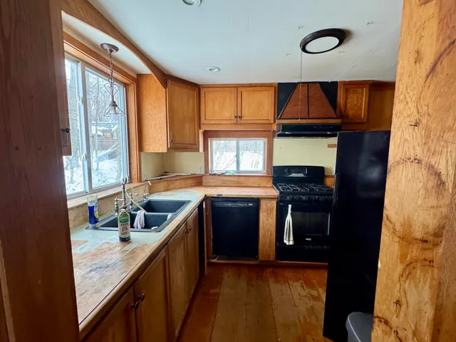 $89,900 | 7 Grover Street, Monmouth, ME 04259