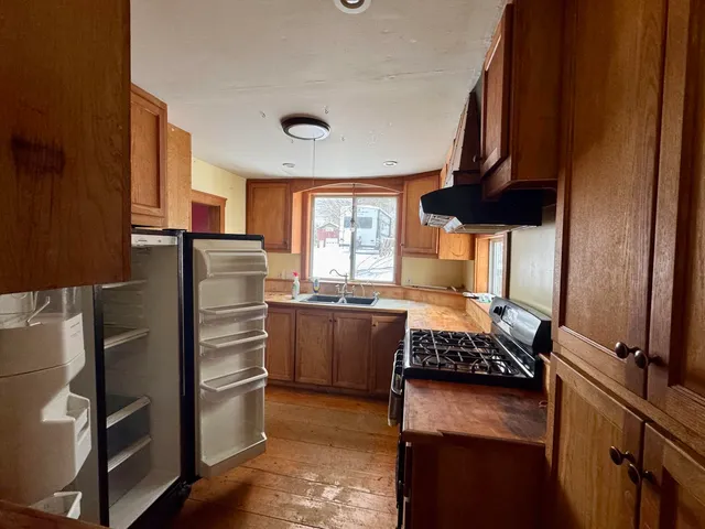 $89,900 | 7 Grover Street, Monmouth, ME 04259