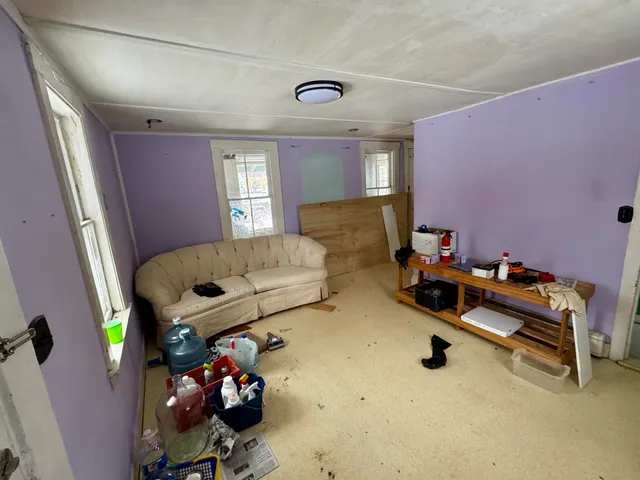 $89,900 | 7 Grover Street, Monmouth, ME 04259