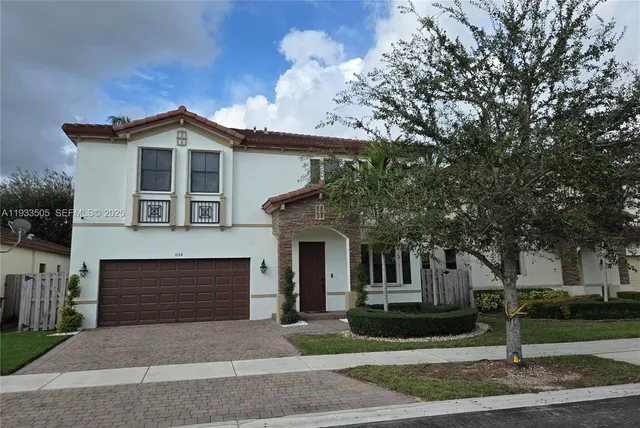 $575,000 | 634 Southeast 37th Avenue, Homestead, FL 33033