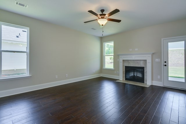 4406 Raleigh Drive Grovetown, GA 30813 - Photo 4 of 35 Gallery Image 4