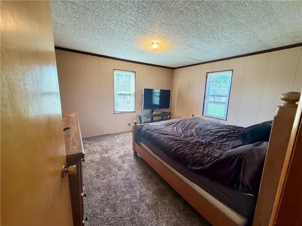 $189,000 | 1350 Paradise Avenue, Belle Vernon, PA 15012