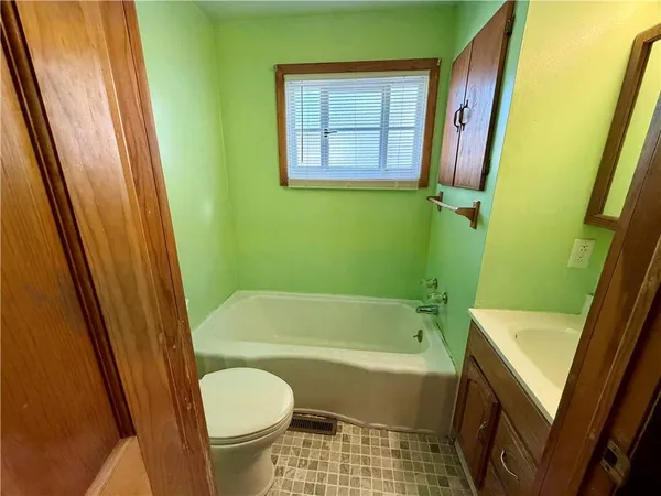 $189,000 | 1350 Paradise Avenue, Belle Vernon, PA 15012