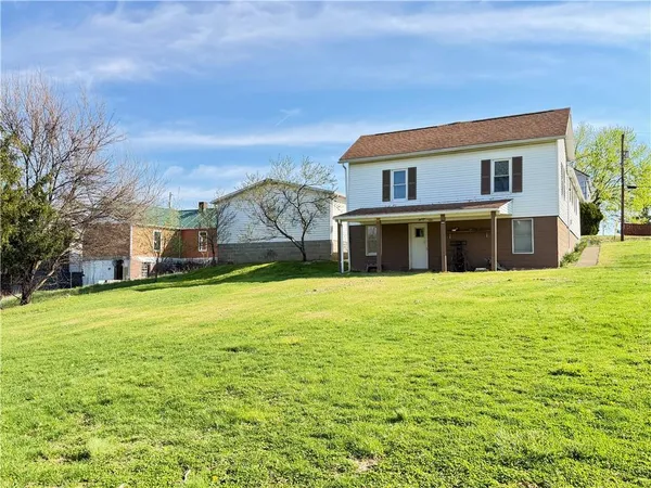 $189,000 | 1350 Paradise Avenue, Belle Vernon, PA 15012