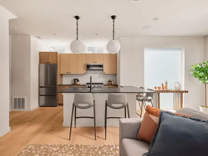 $849,000 | 1404 Garden Street, Unit 2B, Austin, TX 78702