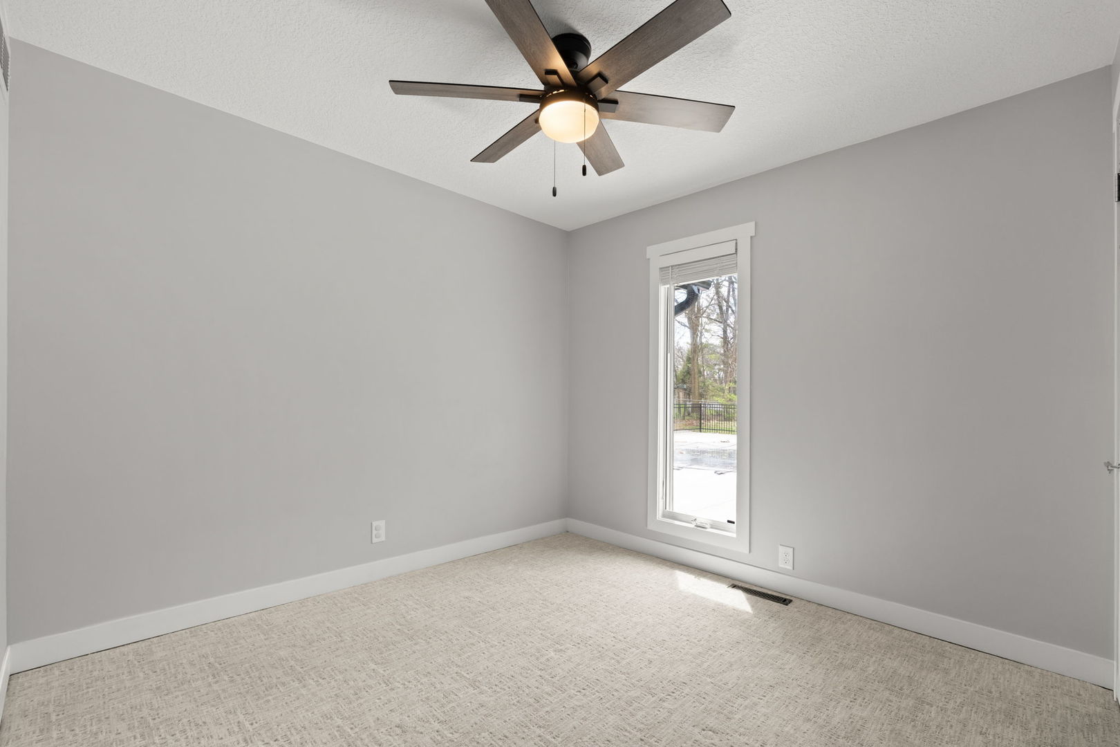 218 Bluff Boulevard Princeton, IA 52768 - Photo 28 of 67