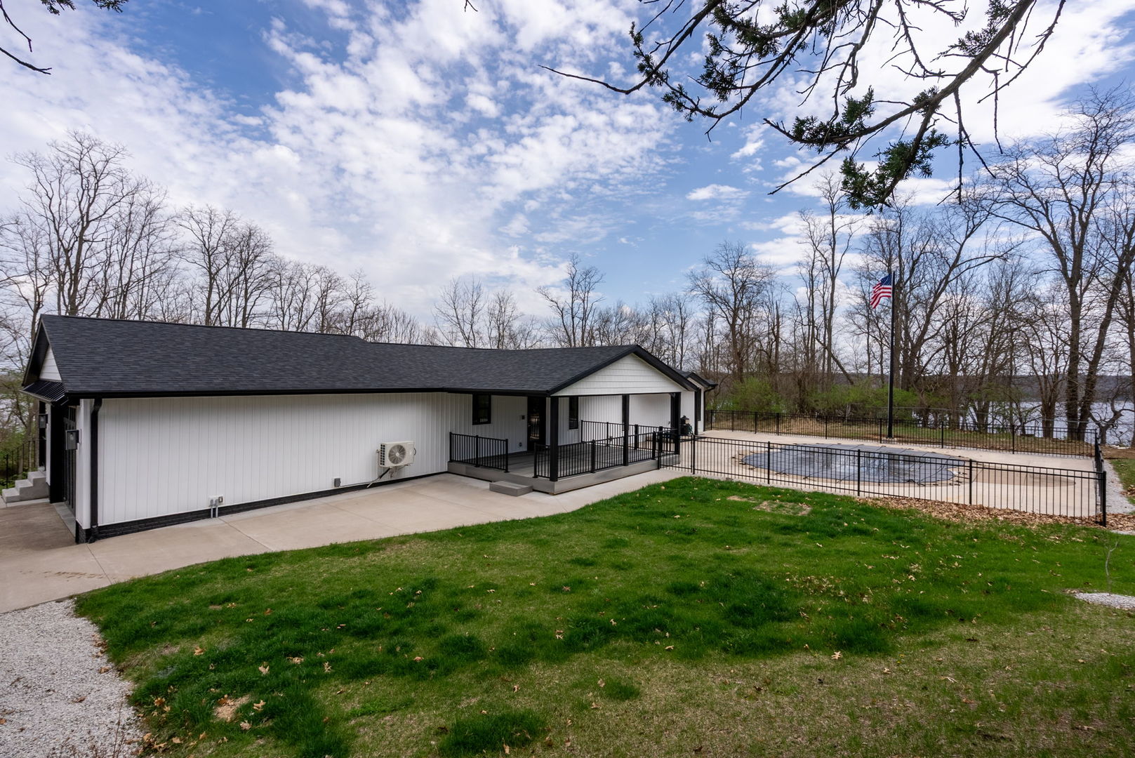 218 Bluff Boulevard Princeton, IA 52768 - Photo 45 of 67