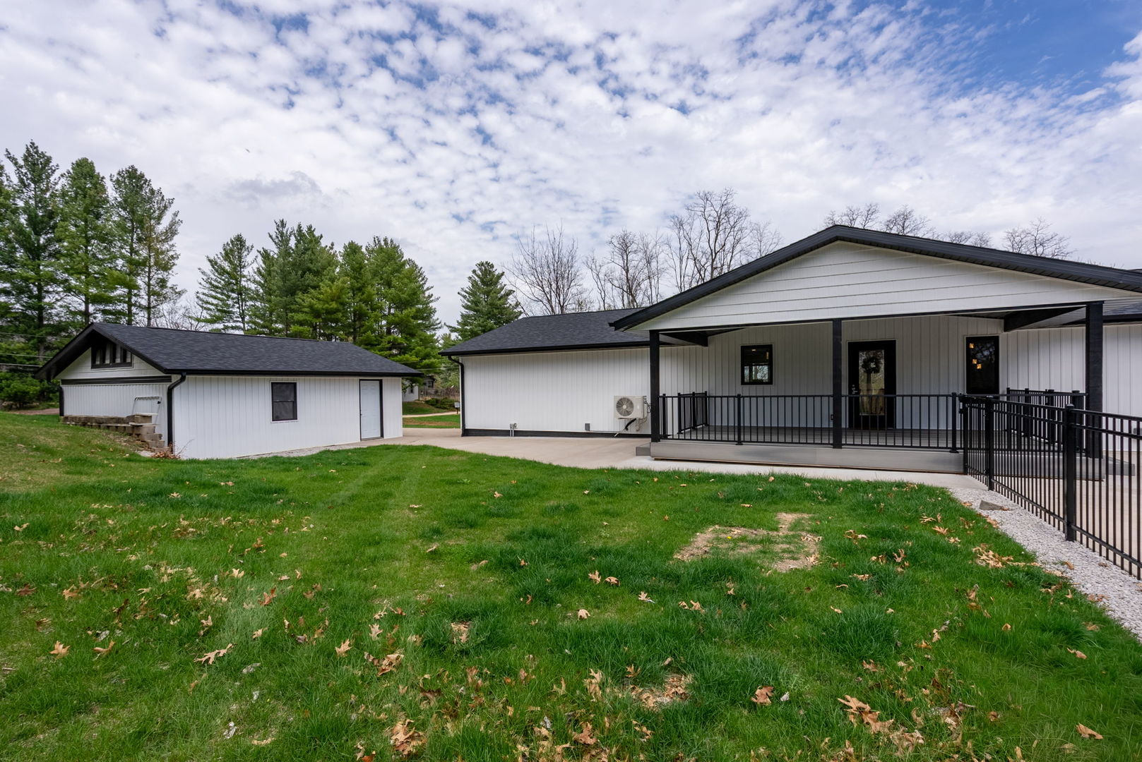 218 Bluff Boulevard Princeton, IA 52768 - Photo 46 of 67