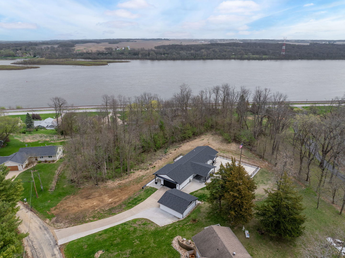 218 Bluff Boulevard Princeton, IA 52768 - Photo 59 of 67