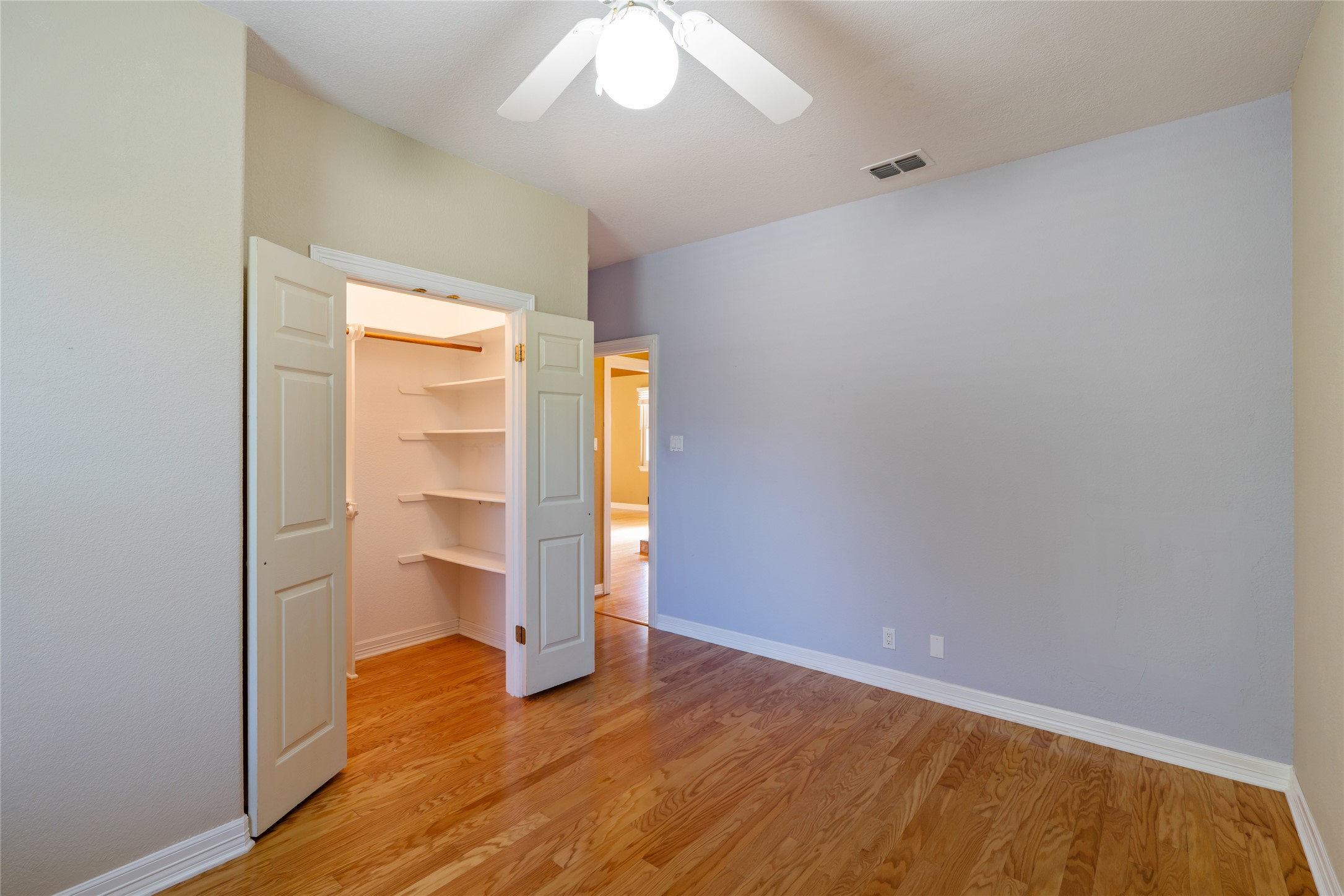 221 Chaparral Road Georgetown, TX 78628 - Photo 18 of 28 Another view of bedroom 3