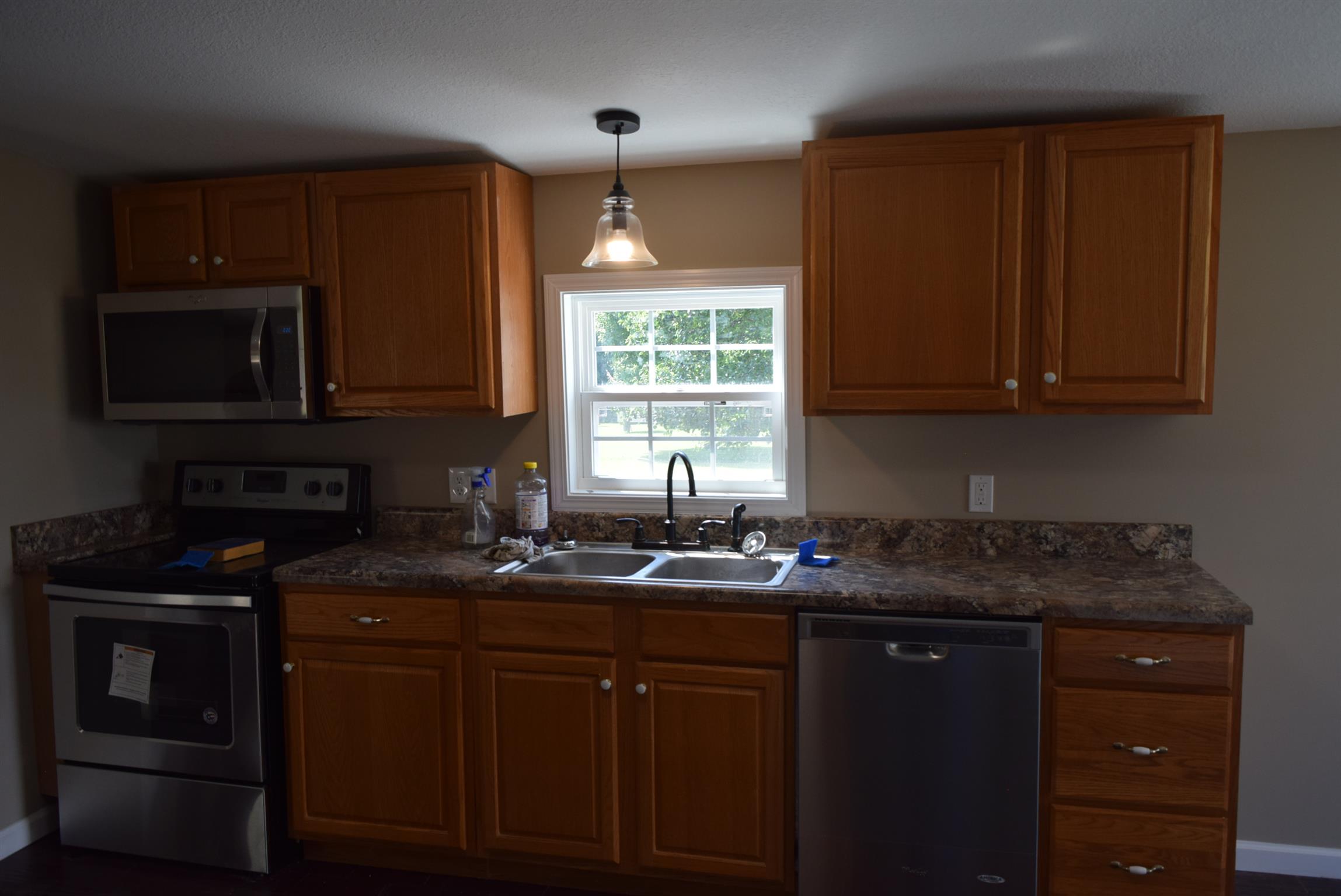 777 Ferrells Loop Road Manchester, TN 37355 - Photo 5 of 12