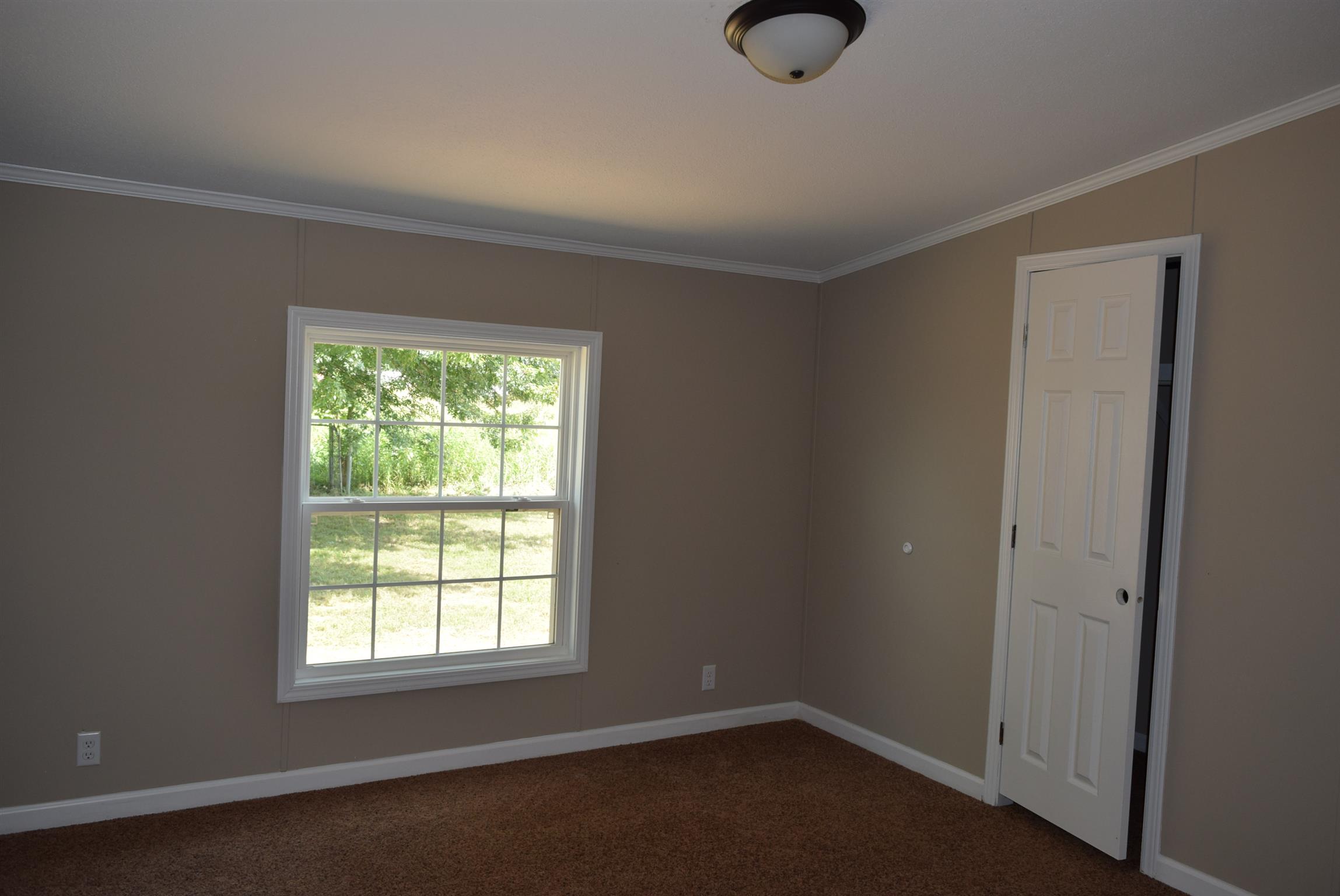 777 Ferrells Loop Road Manchester, TN 37355 - Photo 9 of 12
