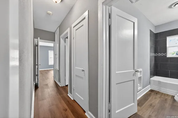 $298,000 | 703 East Krezdorn Street, Seguin, TX 78155