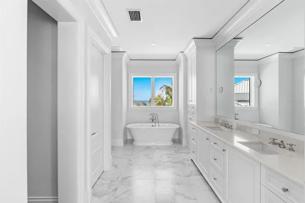 $16,850,000 | 894 Hill Tide Lane, Boca Grande, FL 33921