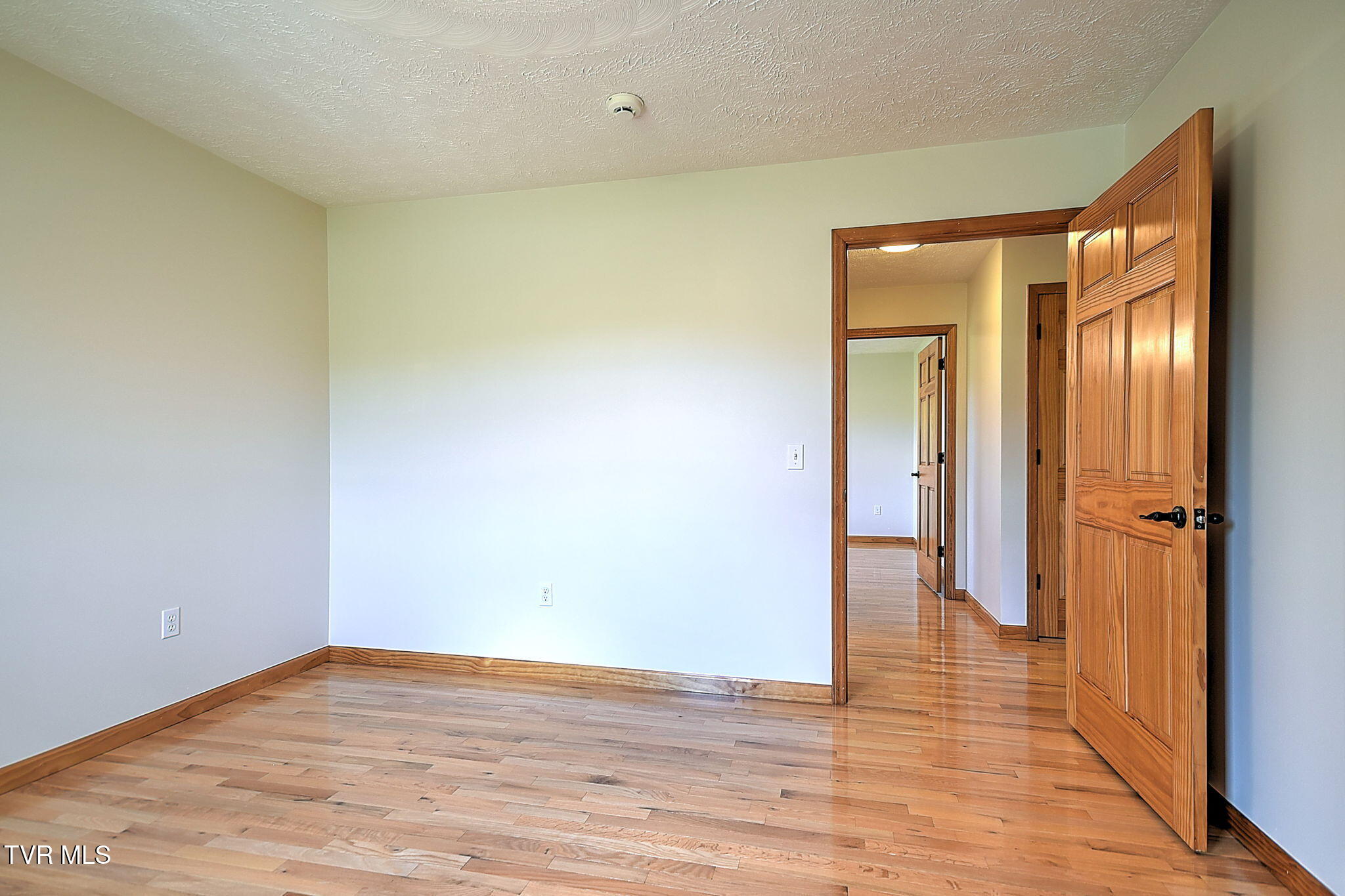 18137 Old Jonesboro Road Bristol, VA 24202 - Photo 53 of 90 45-web-or-mls-18137 Old Joboro GUnit-45