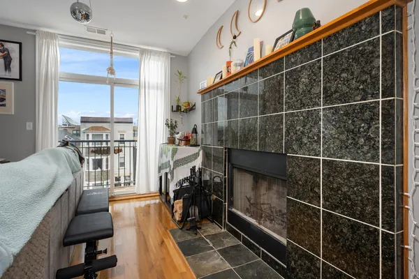$375,000 | 1710 North Whipple Street, Unit 3, Chicago, IL 60647